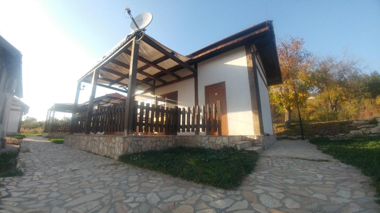Готель Complex Magura Rabisha Екстер'єр фото